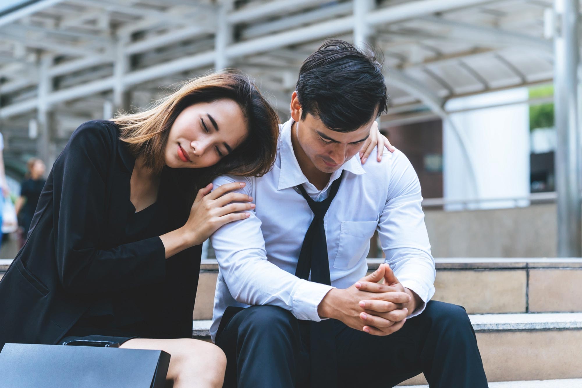 私たちの近くの人々が不正行為をするとき、私たちはもっと寛容です